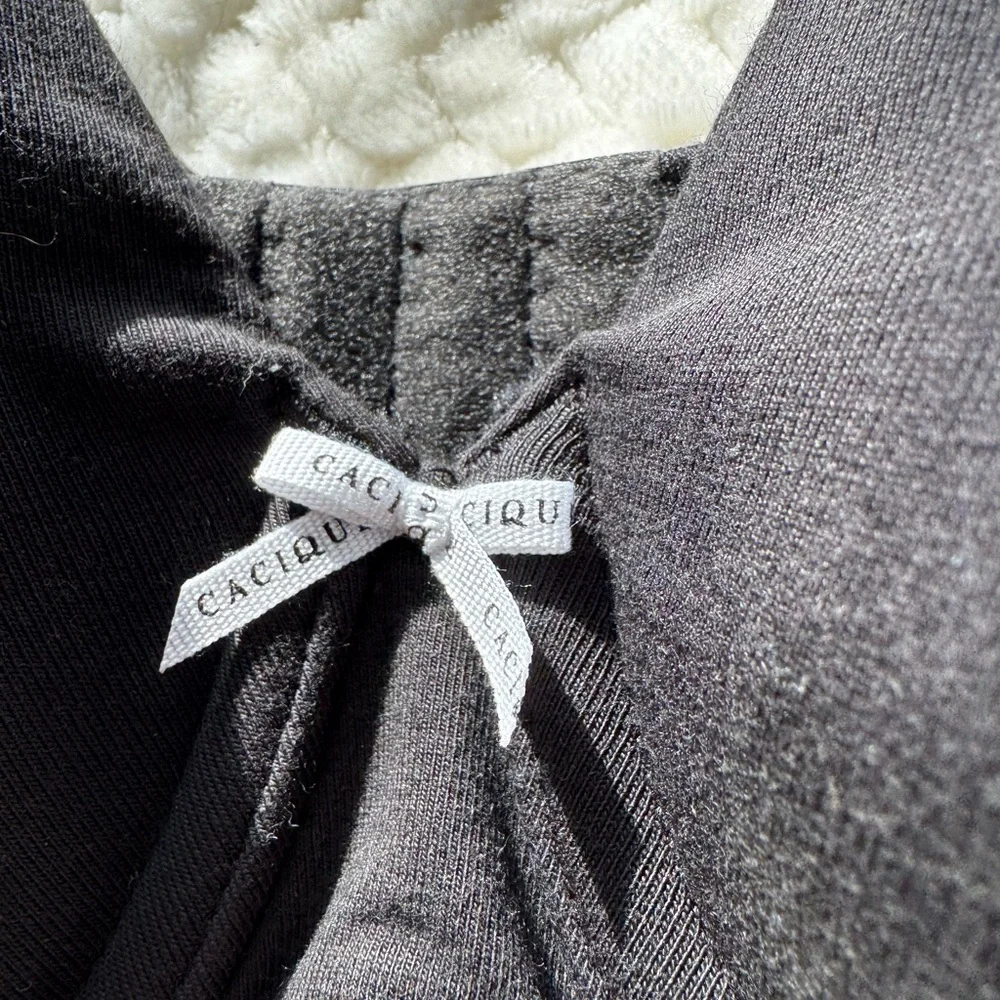 Cacique EUC Black Lightly Lined T-Shirt Bra 34DDD